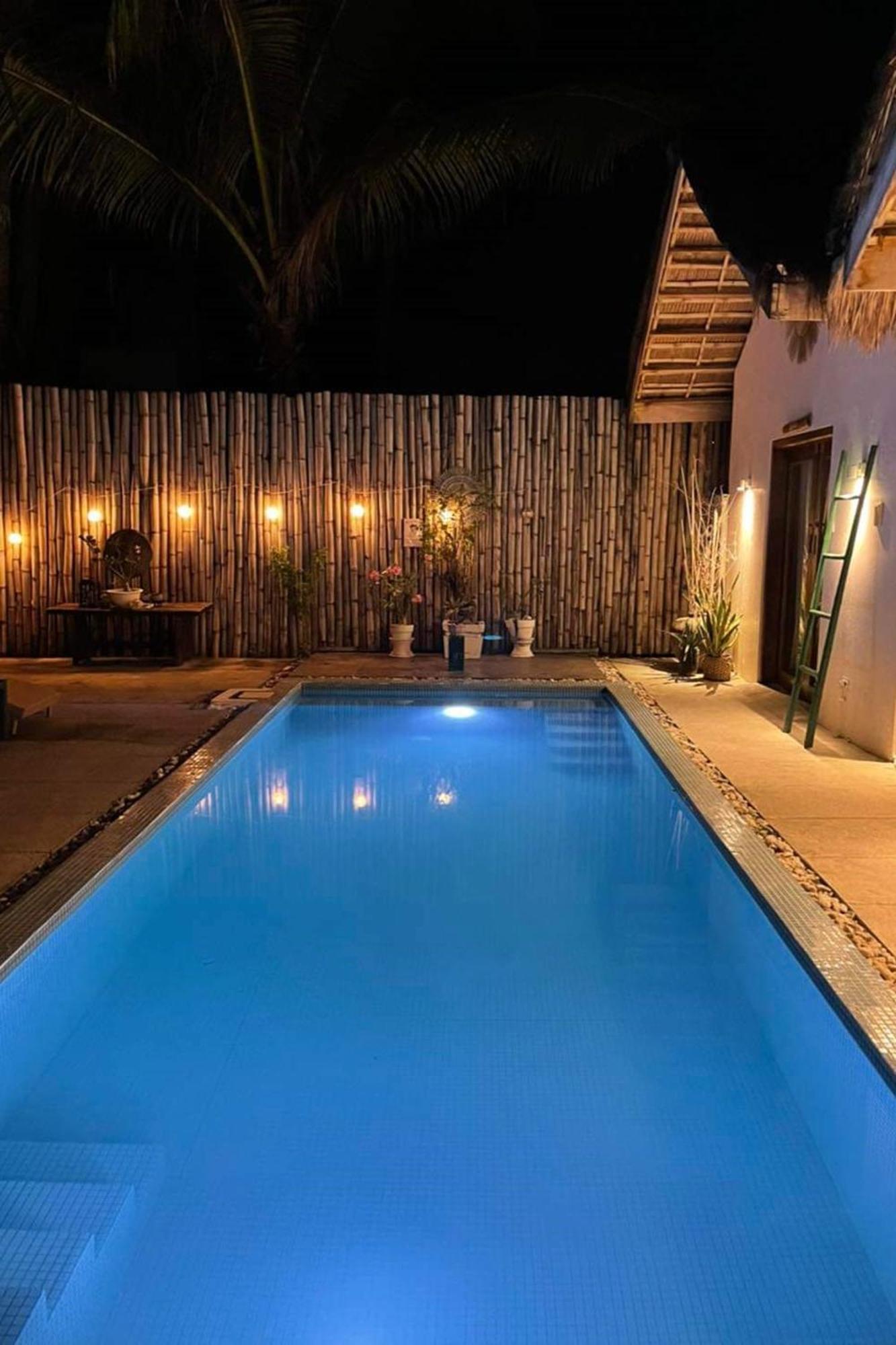 Sirom Beach House Tambobong エクステリア 写真